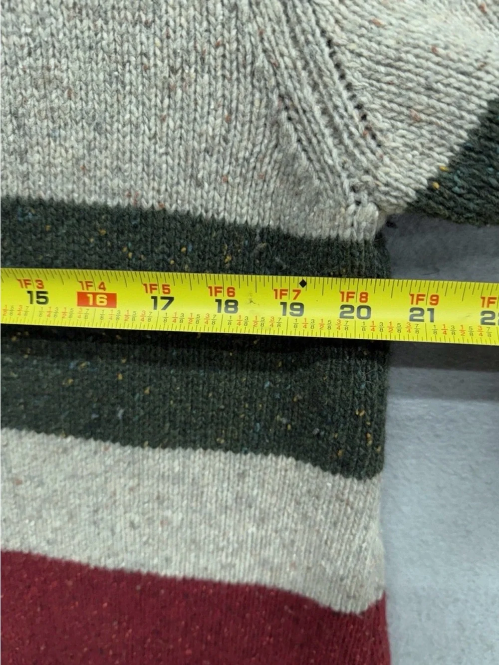 Pendleton Women’s Glacier Stripe Lambs Nylon Wool Cardigan Large